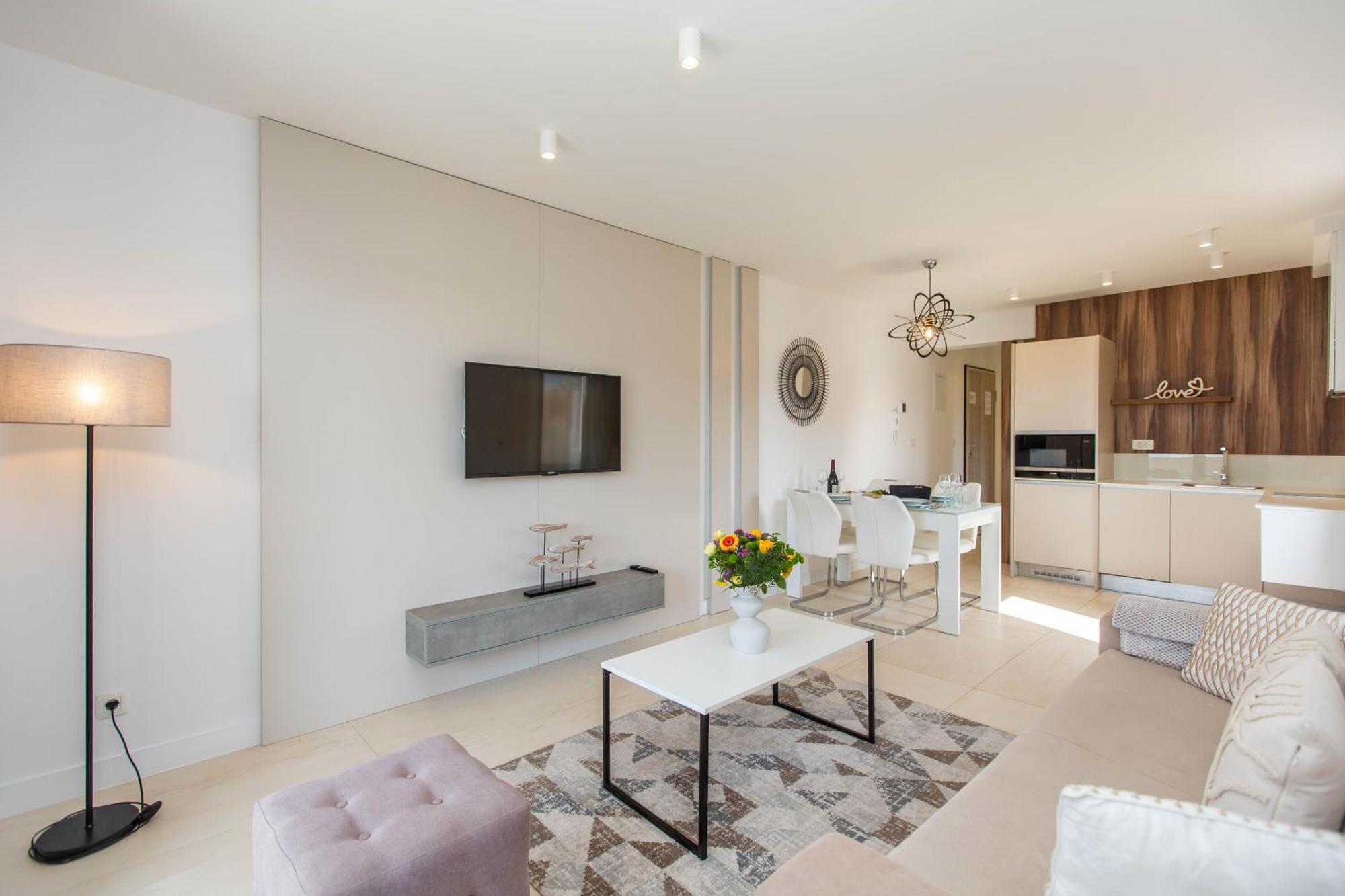 Villa 21 B โตรกีร์ ภายนอก รูปภาพ